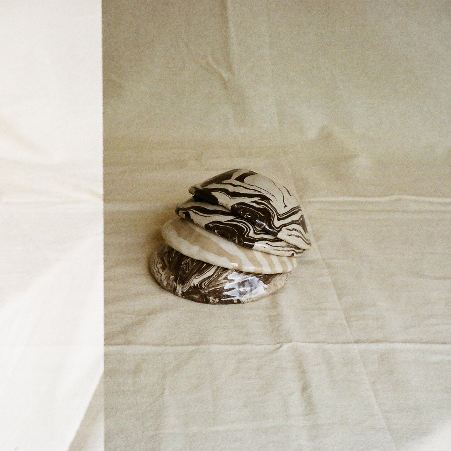 Bowl Marble Black M