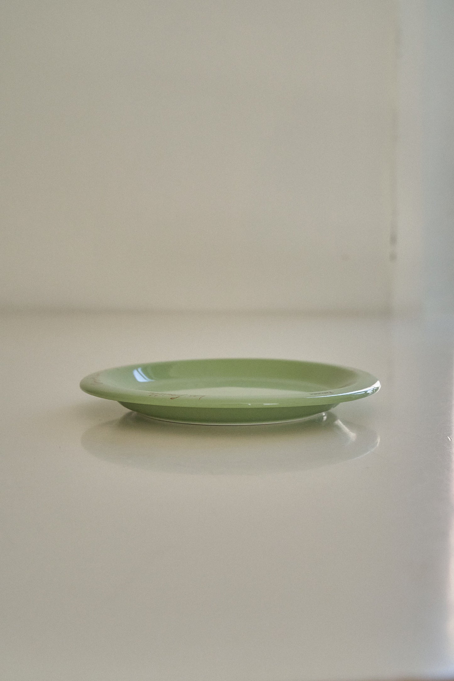 Le Paradis Saucer (Olive)