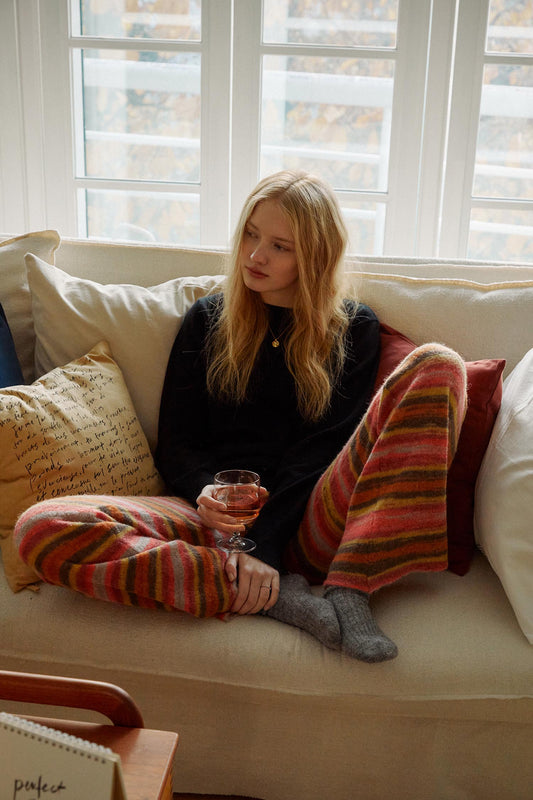 Midnight Wine Glass (Sienna)