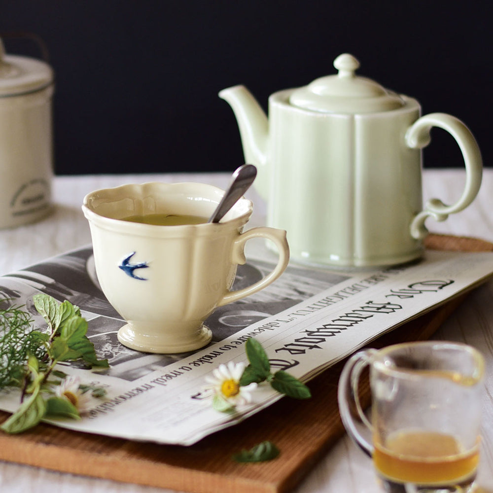 Early bird round mug