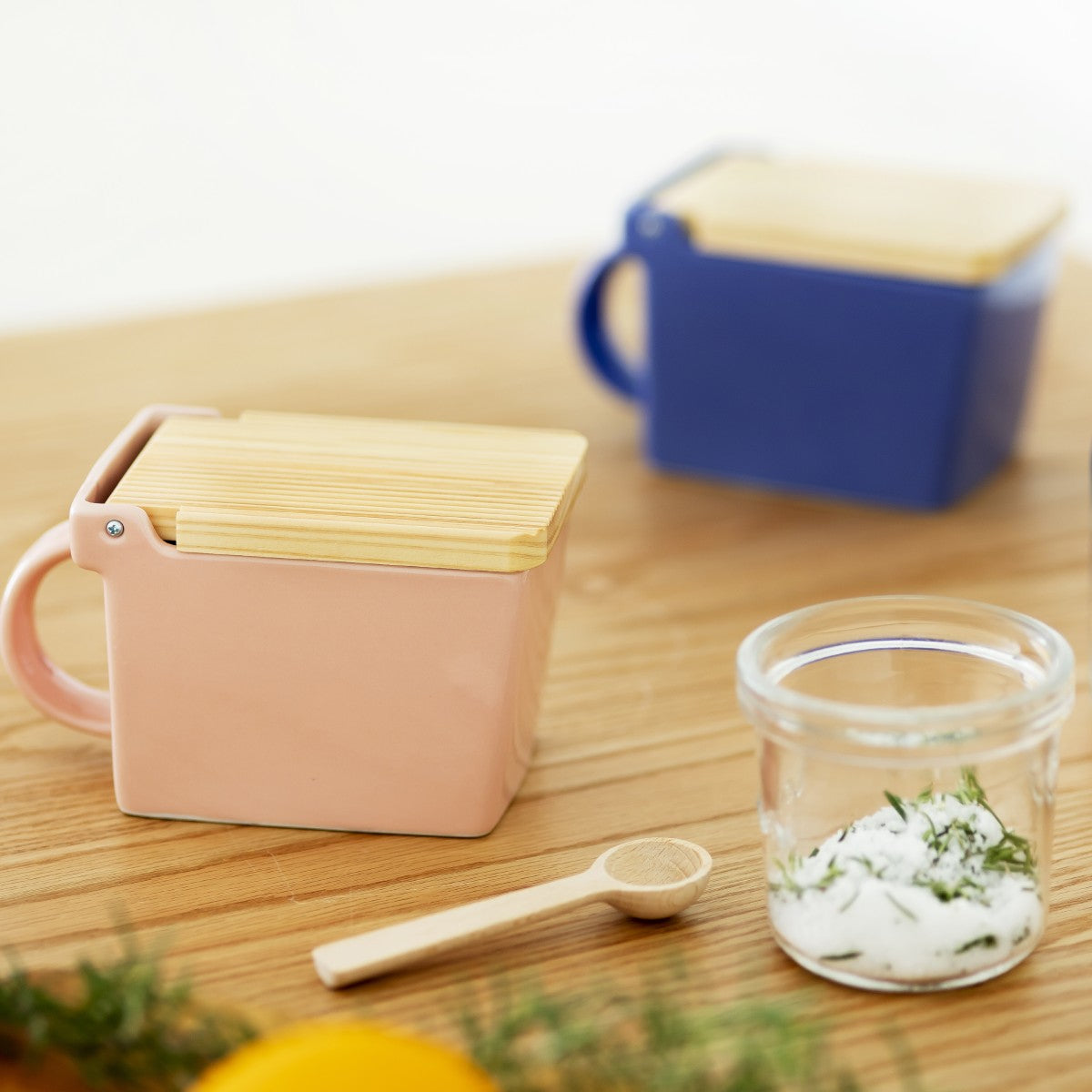 BEE HOUSE - SALTBOX (16 oz)