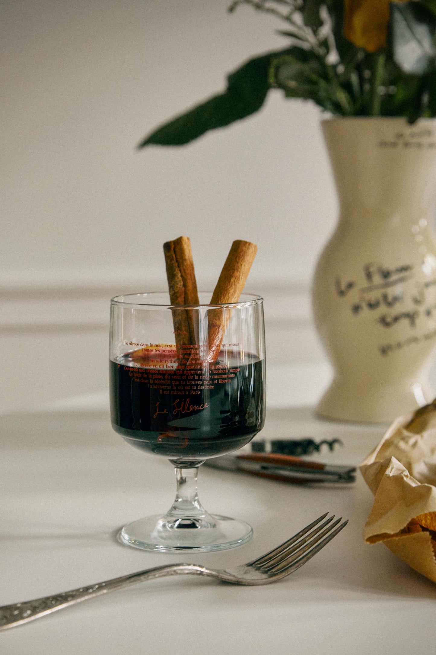 Midnight Wine Glass (Sienna)